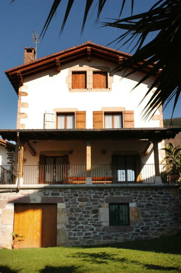 Martintzenea Sumbilla